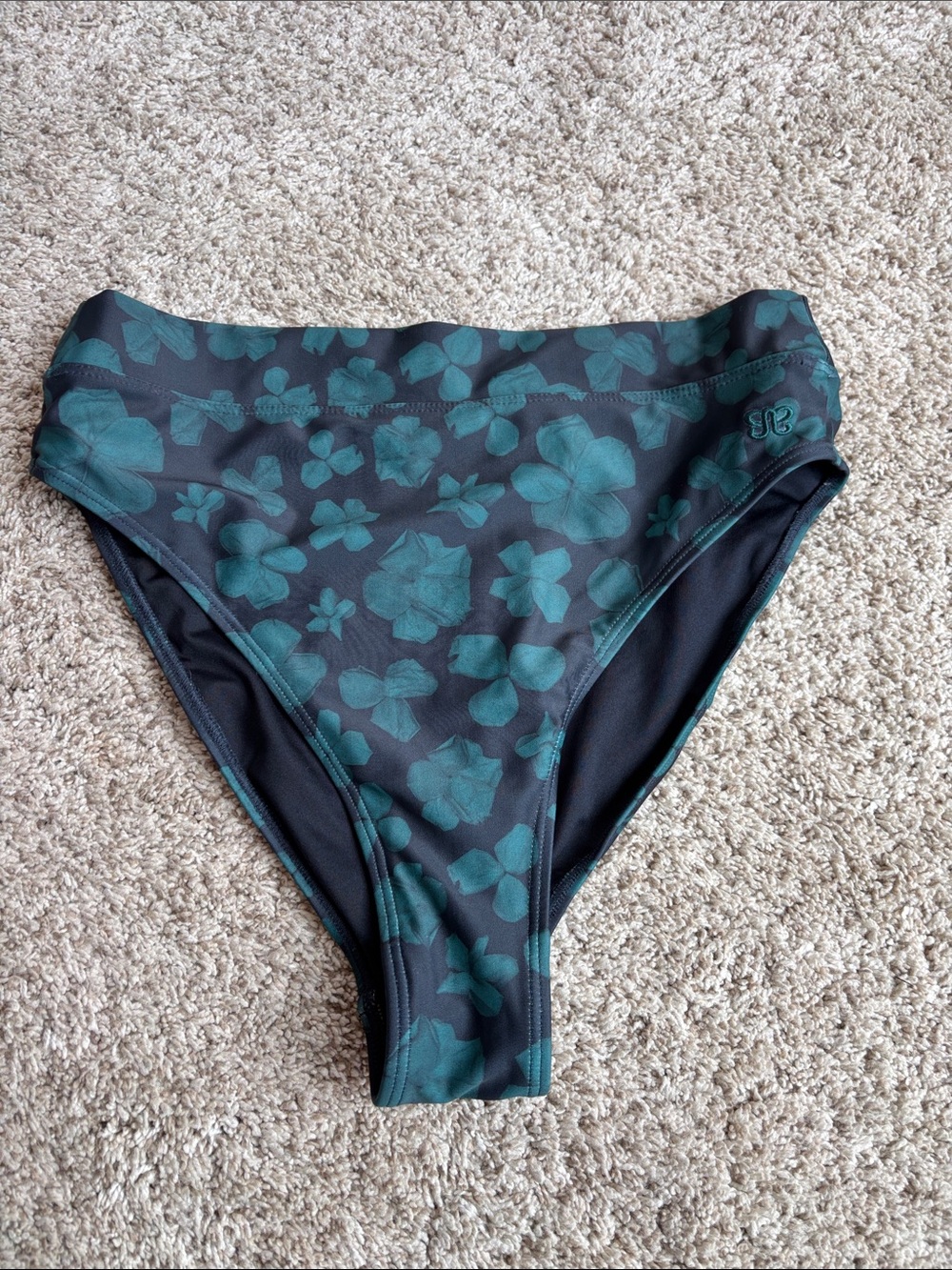 NWOT High-Waist Albion bottoms